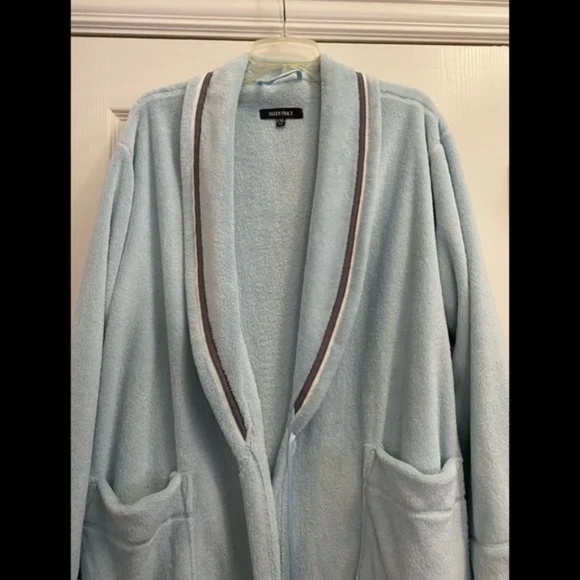Ellen Tracy Bathrobe  Sz L/XL - Picture 2 of 4